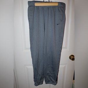 Small Nike Therma-Fit Fleece Sweatpants